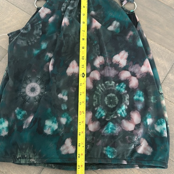 INC Sleevless Top with Silver accents size Small Green and Pink - Picture 6 of 6